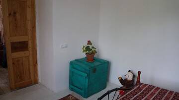 Фото номера Бюджетный двухместный номер с 1 кроватью Гостевой дом Pottery House г. Алаверди 6